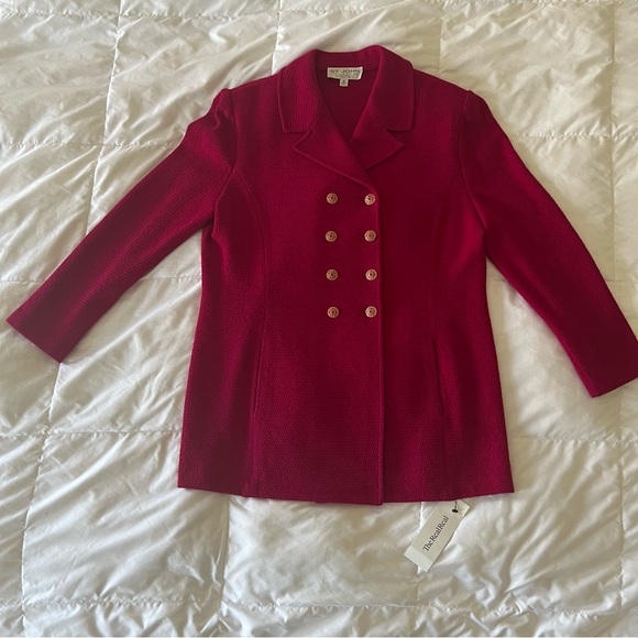 St. John Fuchsia Pantsuit Size 16 - Picture 9 of 10